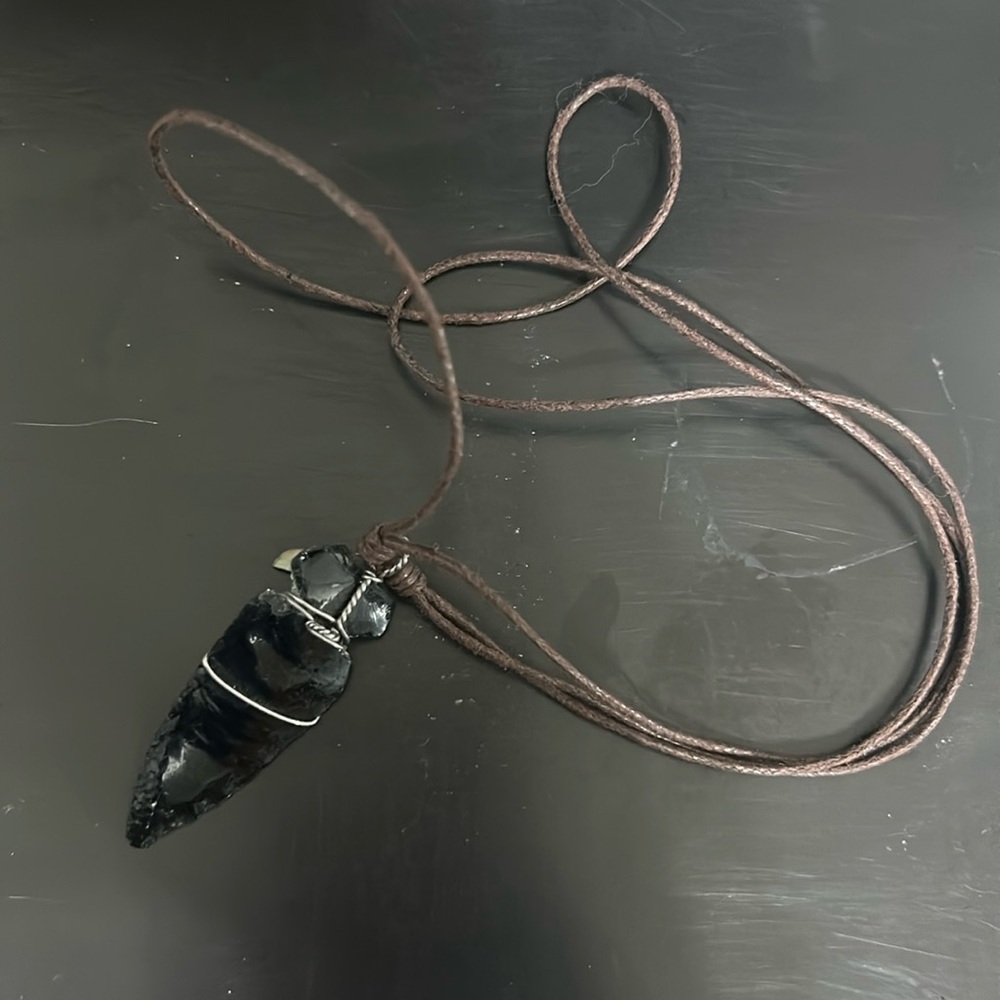 Obsidian arrowhead necklace